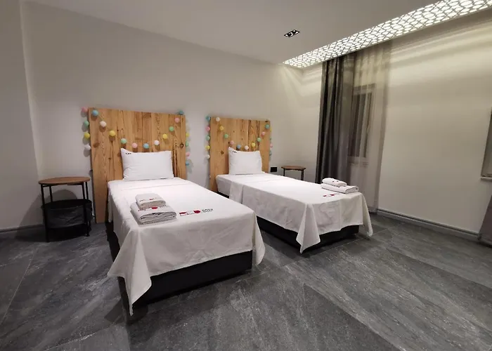 Villa Red Premium Vip// Custom Design With Turkish Bbq+prvt Swmg Pool *