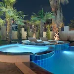 Vila Red Premium Vip// Custom Design With Turkish Bbq+prvt Swmg Pool *