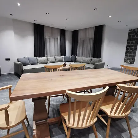 Villa Red Premium Vip// Custom Design With Turkish Bbq+prvt Swmg Pool *