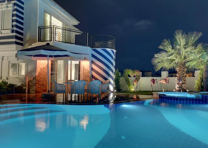 Red Premium Vip// Custom Design With Turkish Bbq+prvt Swmg Pool فيلة بيليك